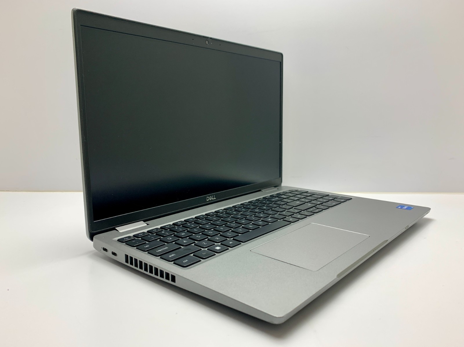 Dell Latitude 5530 | i5-1245U | 16GB RAM | 256GB NVMe | LINUX