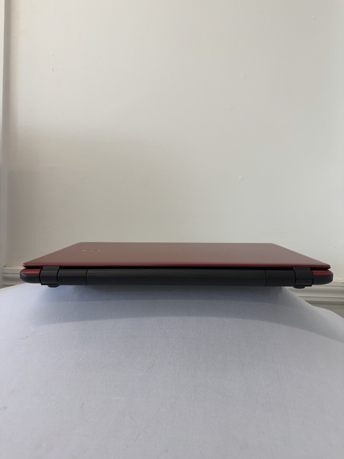 Acer E 571-Z5WAH Laptop – Good Screen – Intel i3-4030U – Read Des