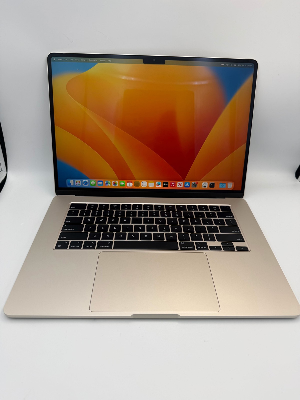 Apple MacBook Air (15-inch) [M2] (2023) M2 8-Core 8GB RAM 256GB SSD