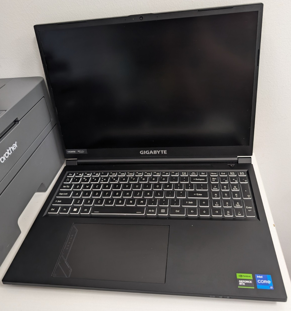 Gigabyte RC56 Notebook 32GB RAM i7-13620H 2.4GHz 1TB SSD 16″ GeForce RTX 4050