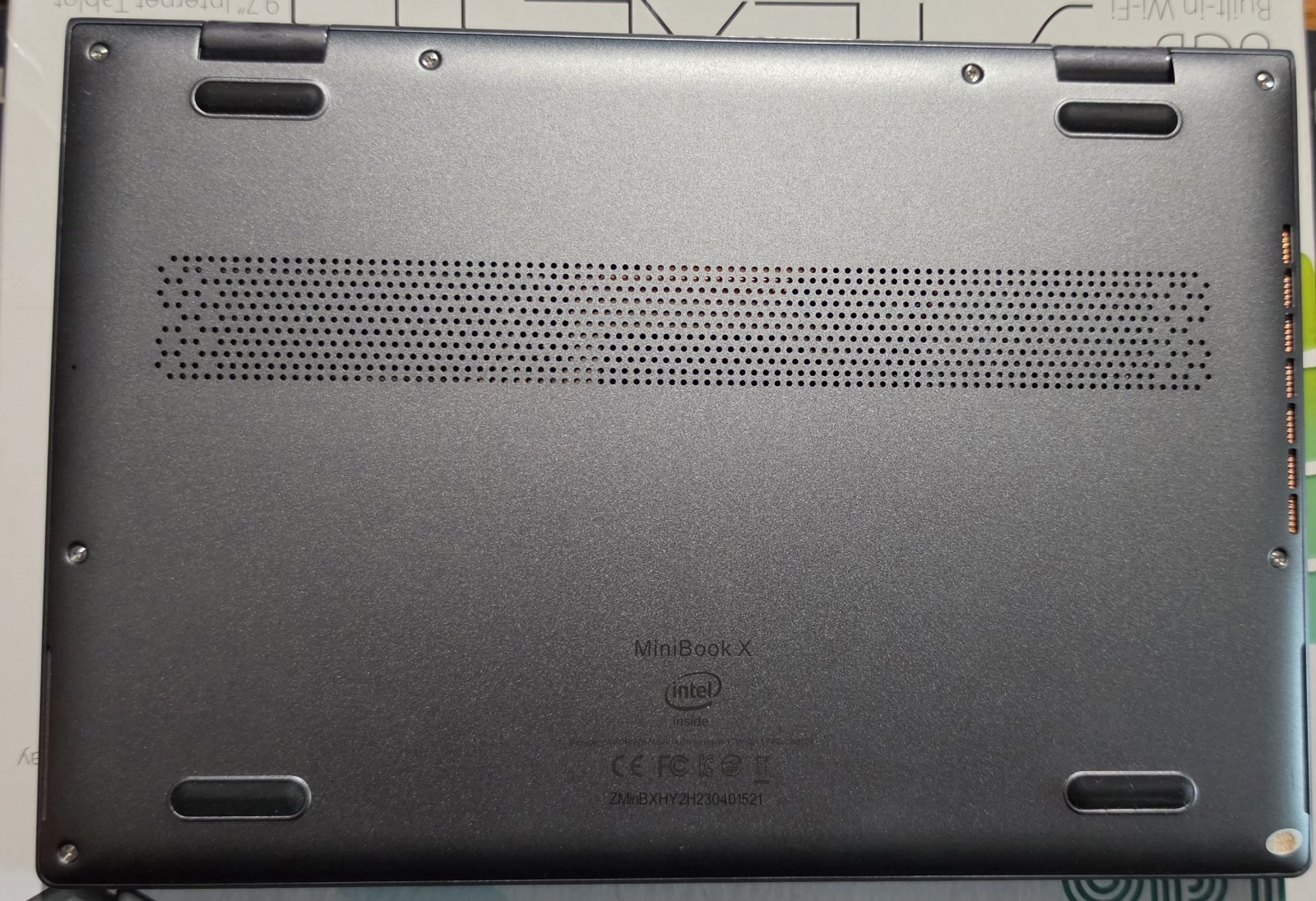 CHUWI MiniBook X 10.5″ Ultra-Portable 2-in-1 12GB RAM DDR4 512GB SSD Win11 *READ