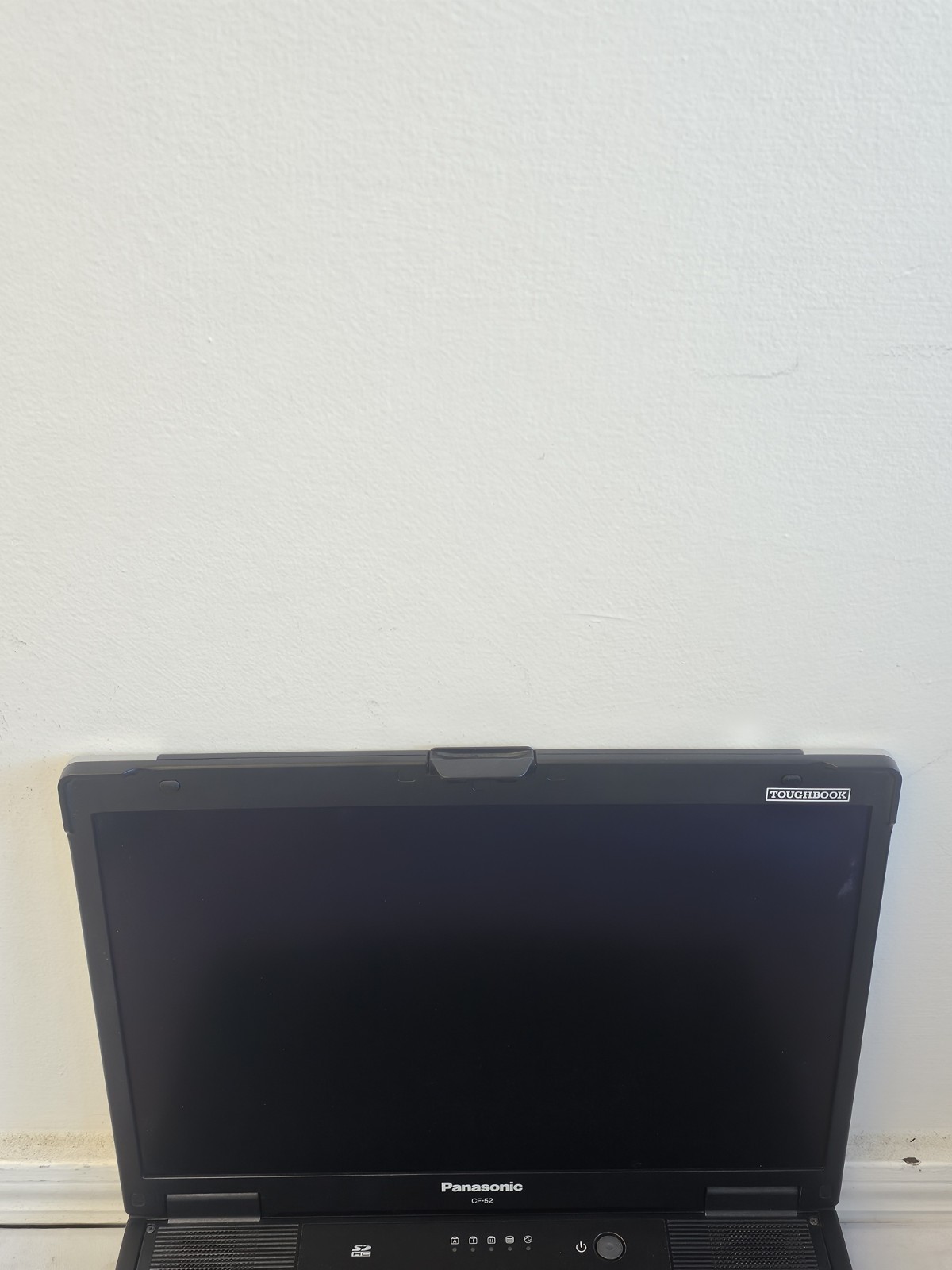 Panasonic Toughbook CF-52 Laptop – Intel i5-M540 – 4GB RAM – 500GB HDD – Win 10