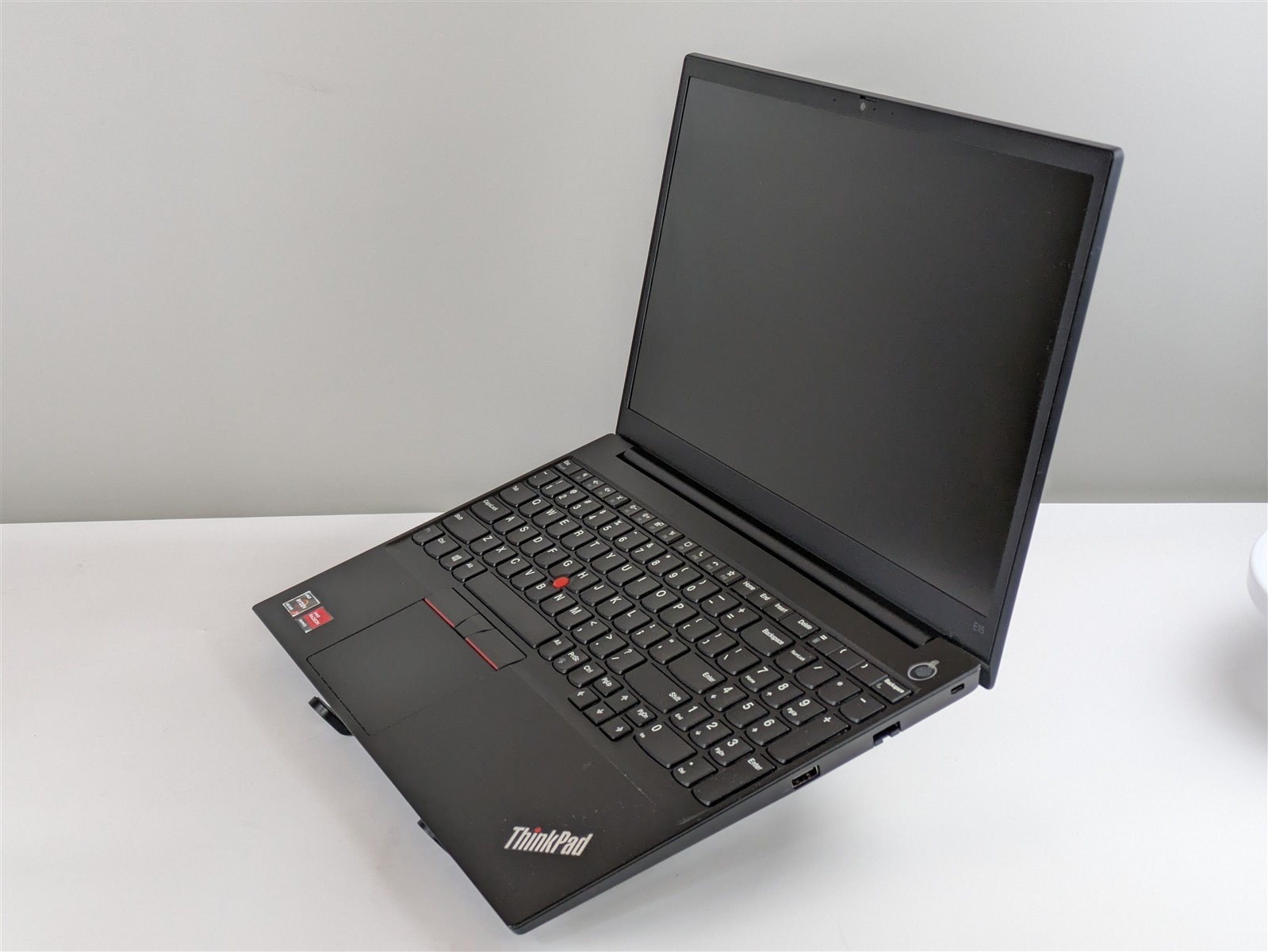 Lenovo ThinkPad E15 Gen 3 Ryzen 7 5700U 8GB RAM 256GB SSD FHD (26894) BAD BATT