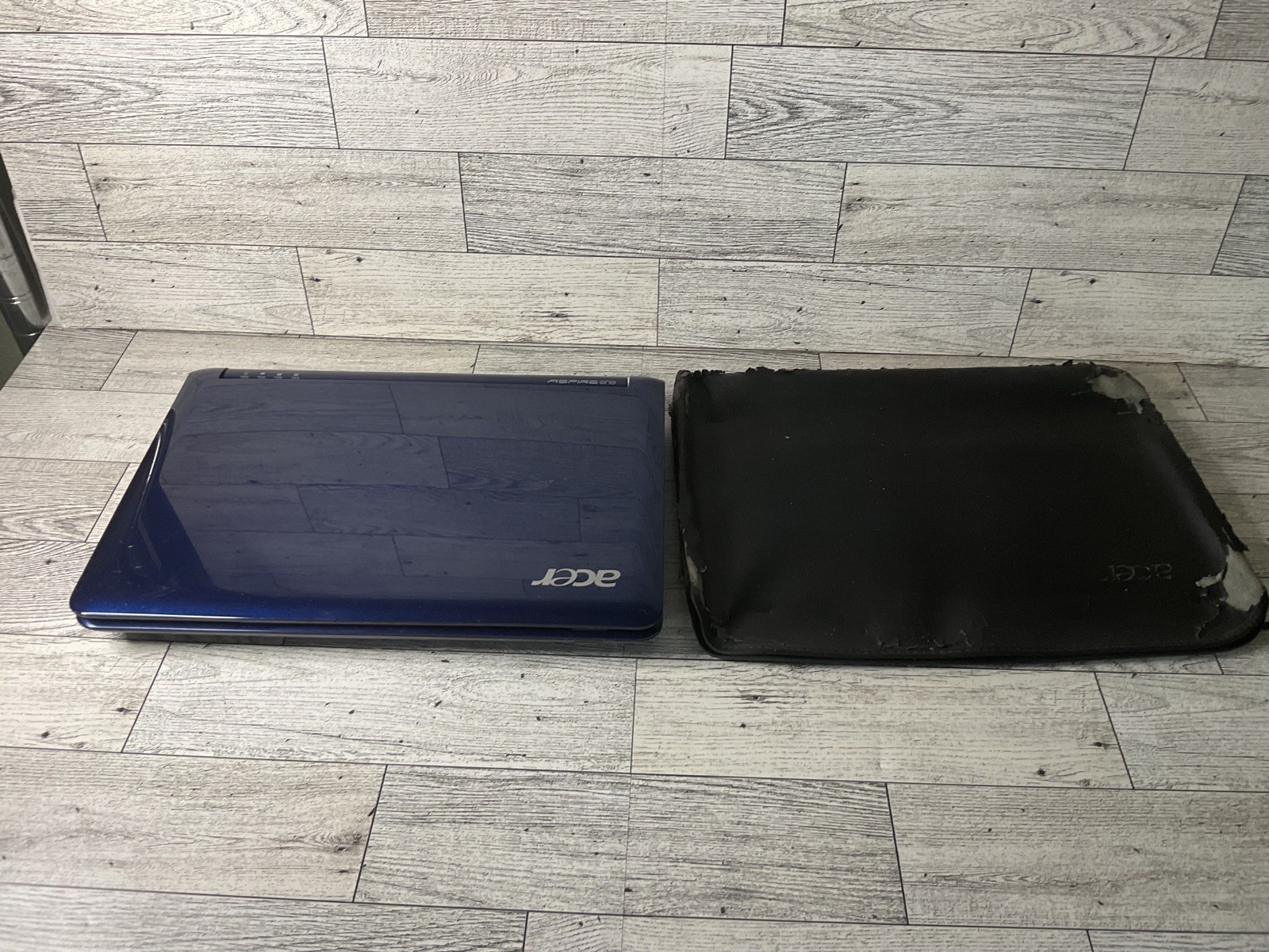 Acer Aspire One ZG5 8.9″ Atom 1.6GHz 2GB RAM 128GB SSD