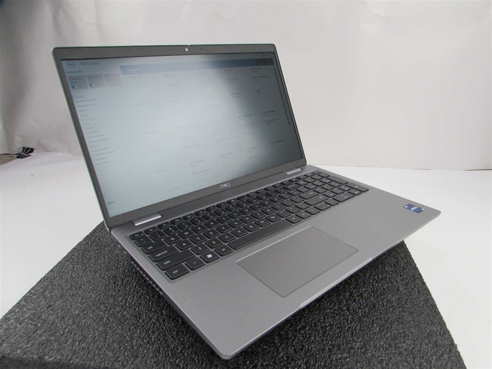 DELL PRECISION 3570 1920X1080 FHD CORE I7-1265U 512GB SSD 16GB RAM T550 NO O.S