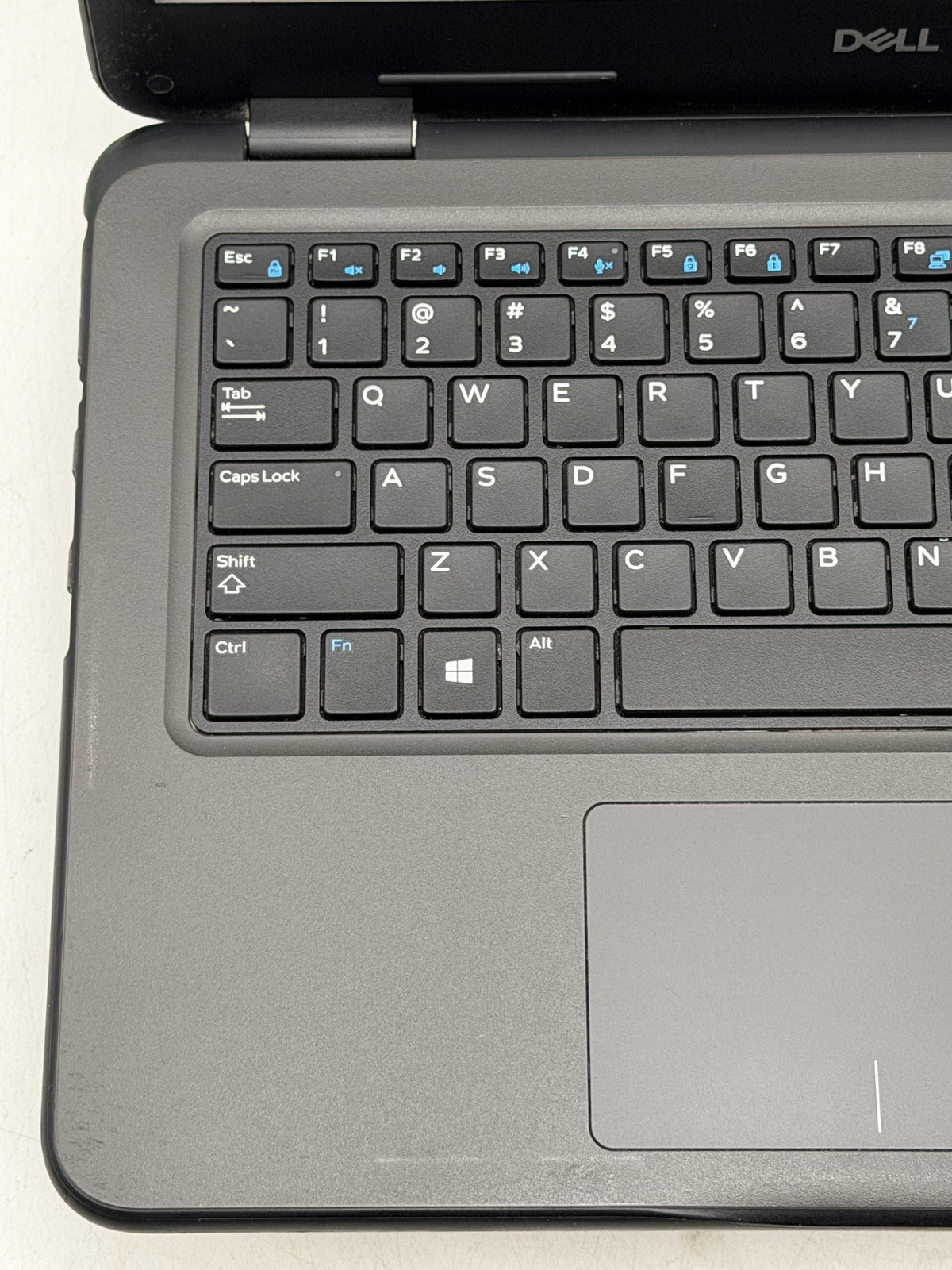 Dell Latitude 3310 13.3in i5-8265U 8GB 128GB NO OS *Read*