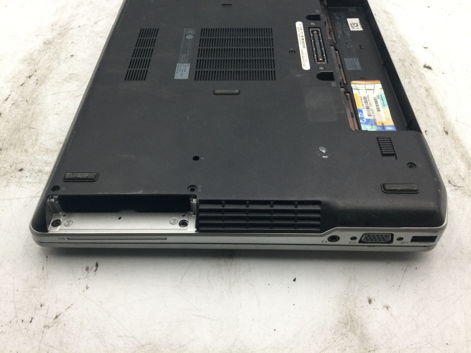 DELL LATITUDE E6430 – BOOTS TO BIOS – INTEL I5 3230M – 4GB RAM – READ DESCRIP-BB