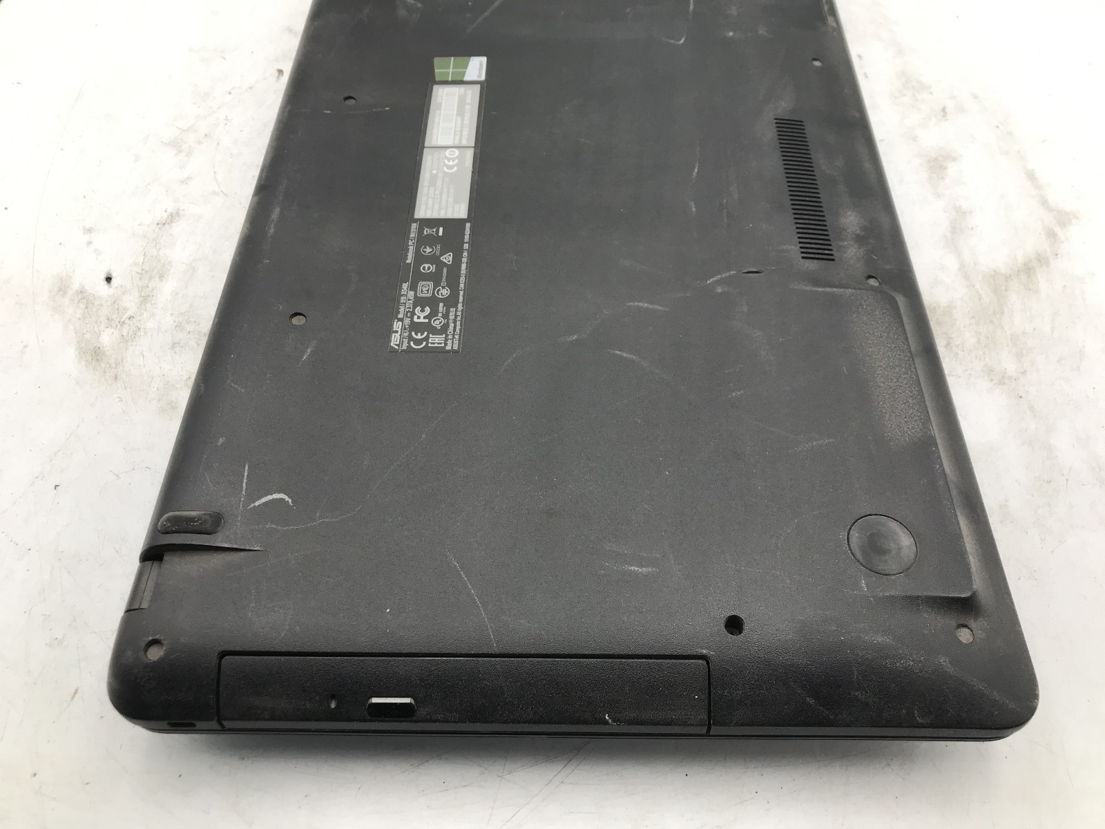 ASUS SONICMASTER X540L – FOR PARTS/REPAIR – INTEL I3 5TH GEN – NO RAM – READ -BB