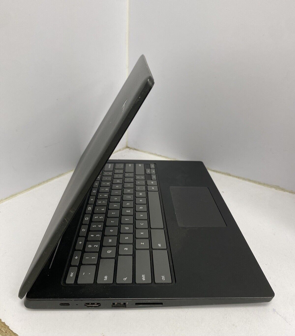 Lenovo Chromebook S330 Laptop Only