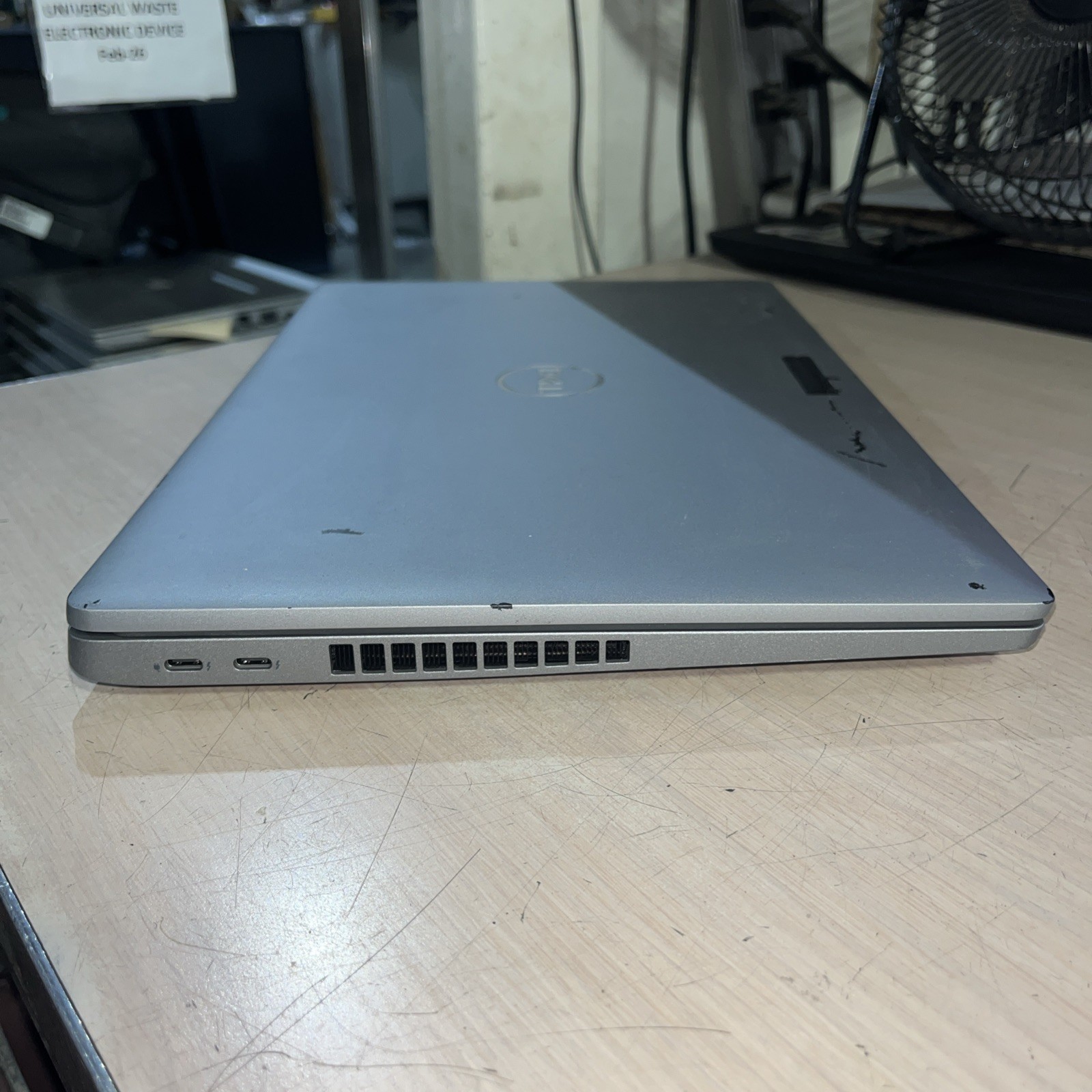 DELL PRECISION 3560 INTEL CORE I7 8GB RAM NO HD