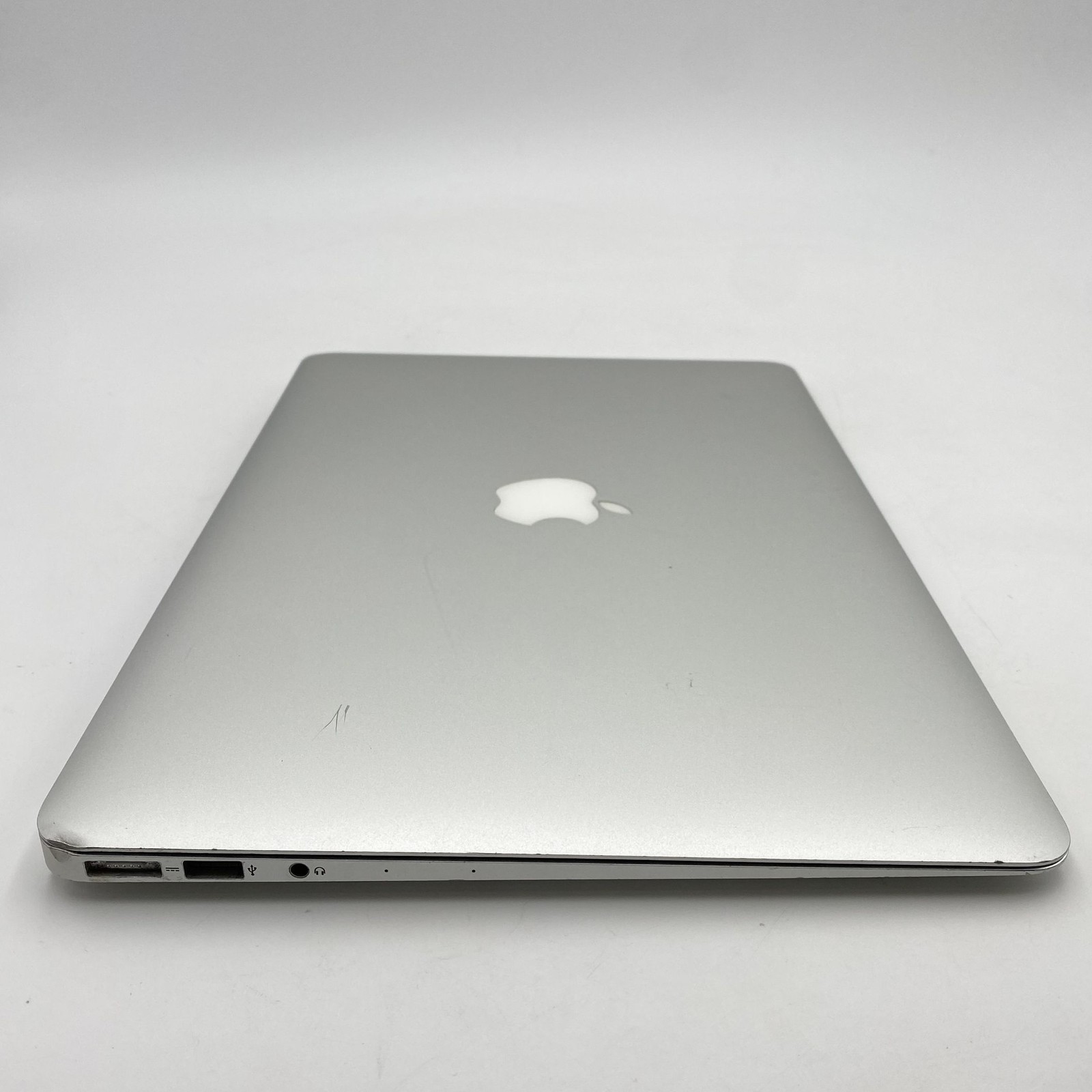 Apple MacBook Air 13in Mid2013 i5-4250U 4GB RAM 128GB SSD *No Charger* Batt: 82%