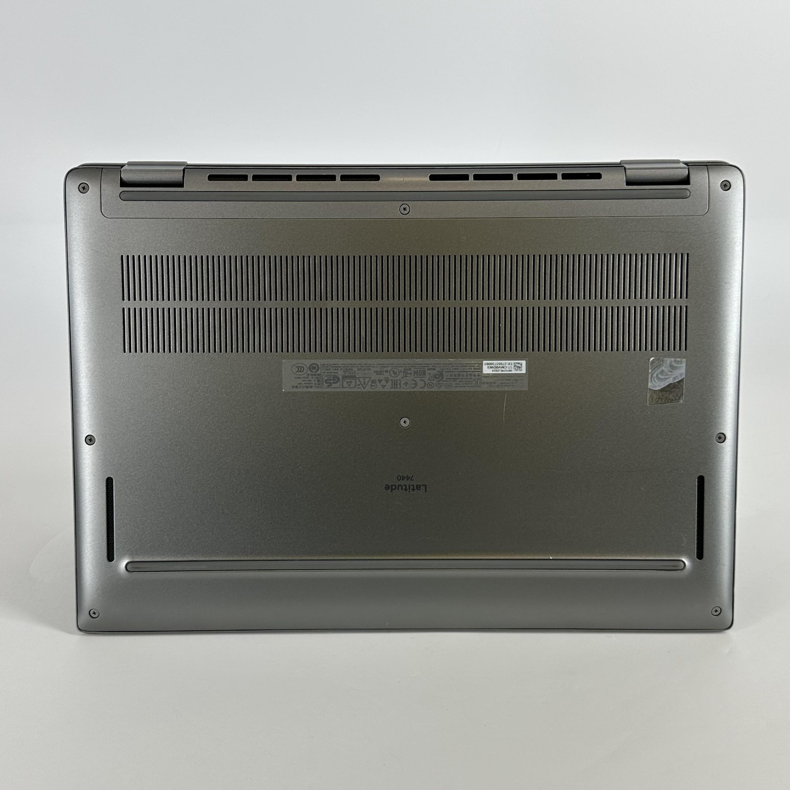 Dell Latitude 7440 14 Gray QHD+ TOUCH 1.9 GHz i7-1370P 32GB 256GB SSD Good