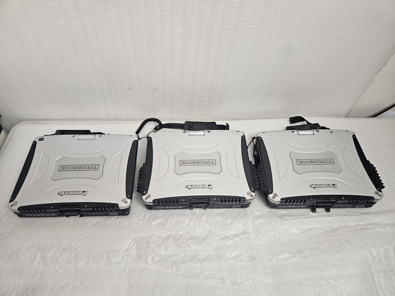Lot Of 3 Panasonic Toughbook CF-19 MK5 i5-2520M 8GB TOUCH SCREEN NO SSD-NO OS