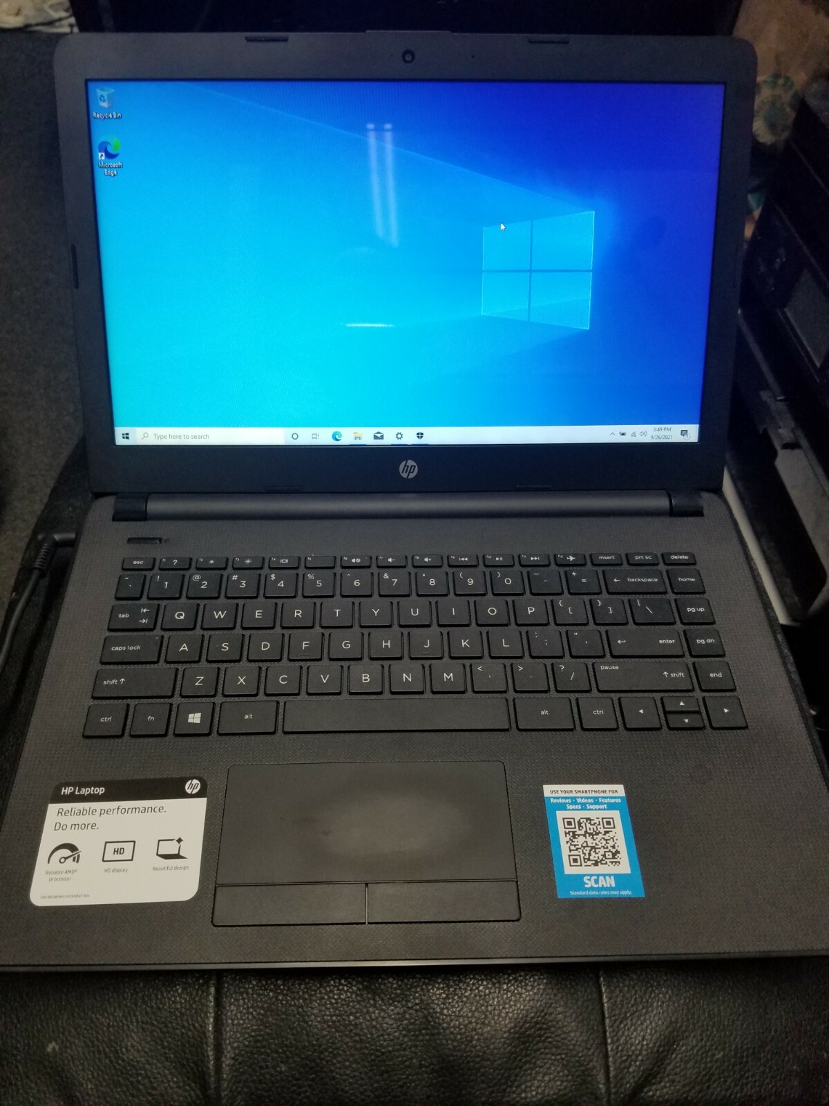 HP-14BW012NR | 30GB HDD | 4GB RAM | Radeon R2 | AMD E2-9000e | Windows 10 Home