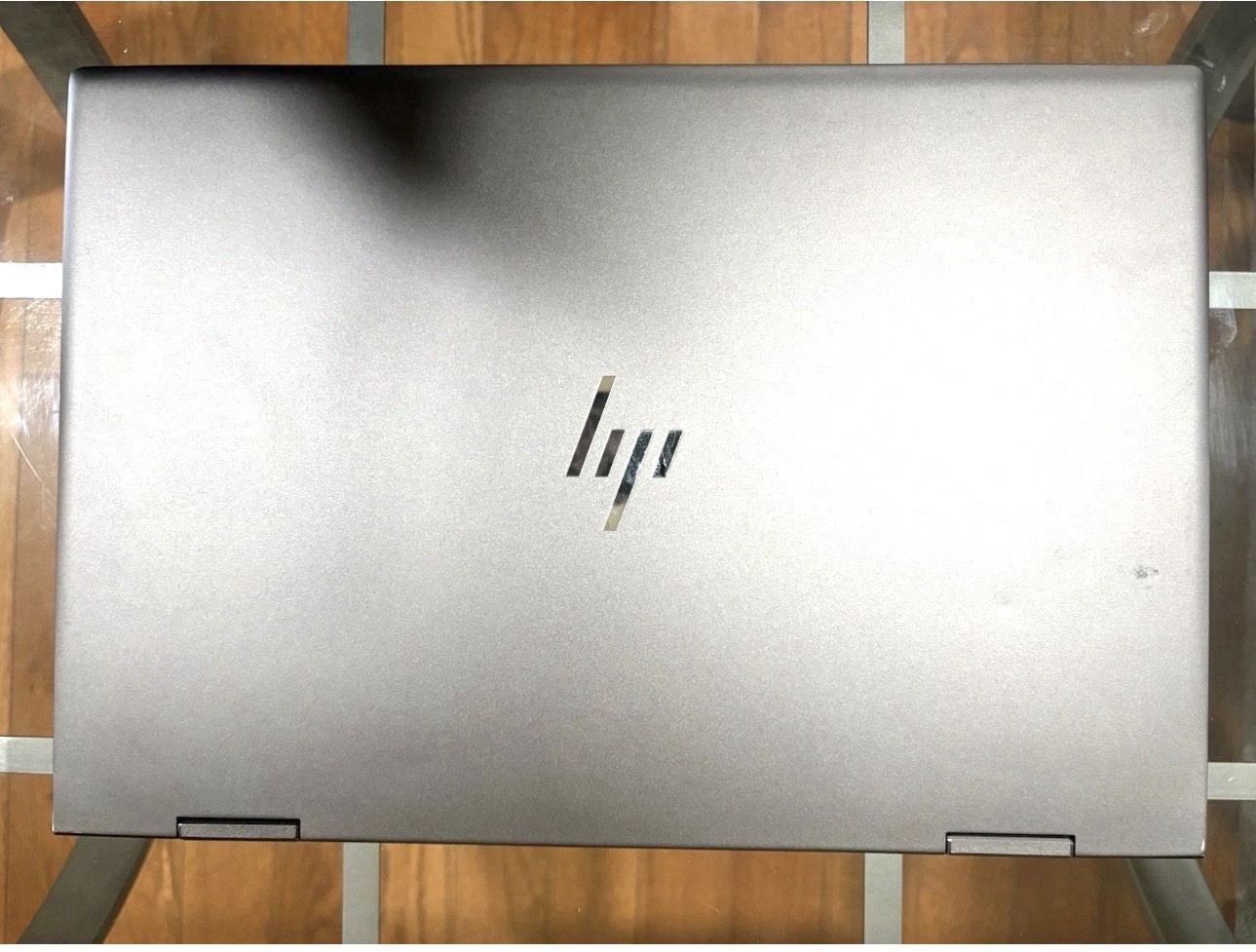 Hp Envy X360/ Ryzen 5 3500 U/ 8ram/ 256 SSD/Win 10pro/ Touch/ Charger Included