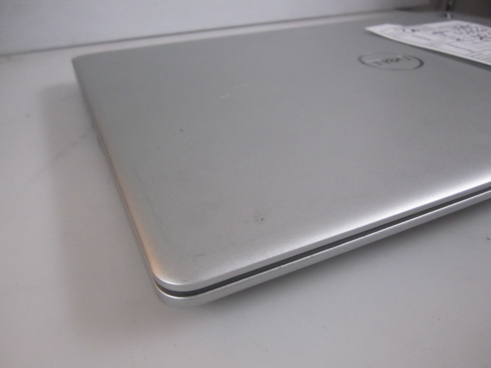 Dell Inspiron 5593 I7-1065G7 1.30GHZ 16GB 512GB M2SSD UBUNTU LAPTOP + AC