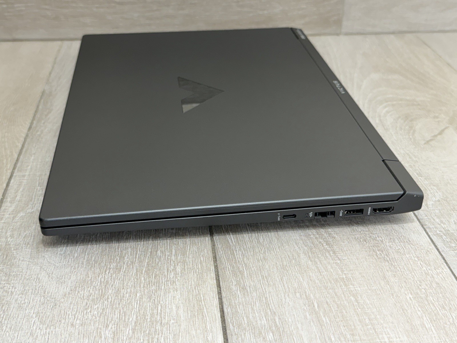 HP Victus 15-FB3093DX 15.6″ Ryzen 7 7445HS GeForce RTX 4050 16GB RAM 512GB NVMe