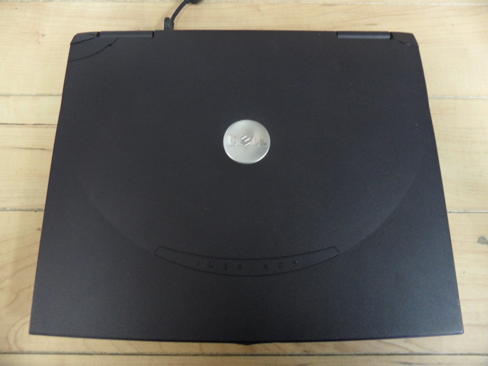 Dell Inspiron 2600 4 Parts Booted Windows Hard Drive Wiped Broken Screen Back *