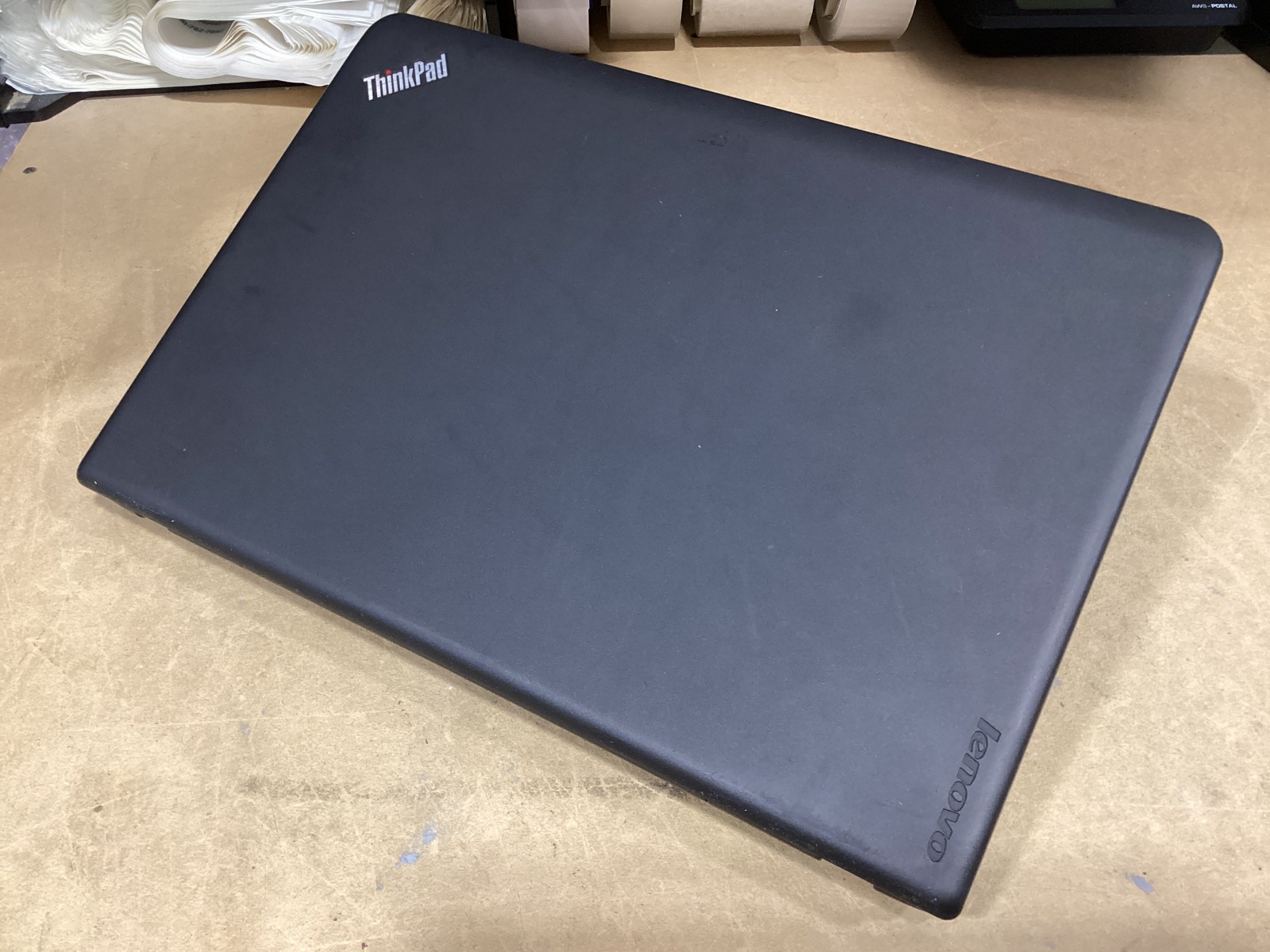 Lenovo ThinkPad E560 15.6″ Laptop i5-6200U 2.3GHz | 8GB | 500GB No OS/AC As Is