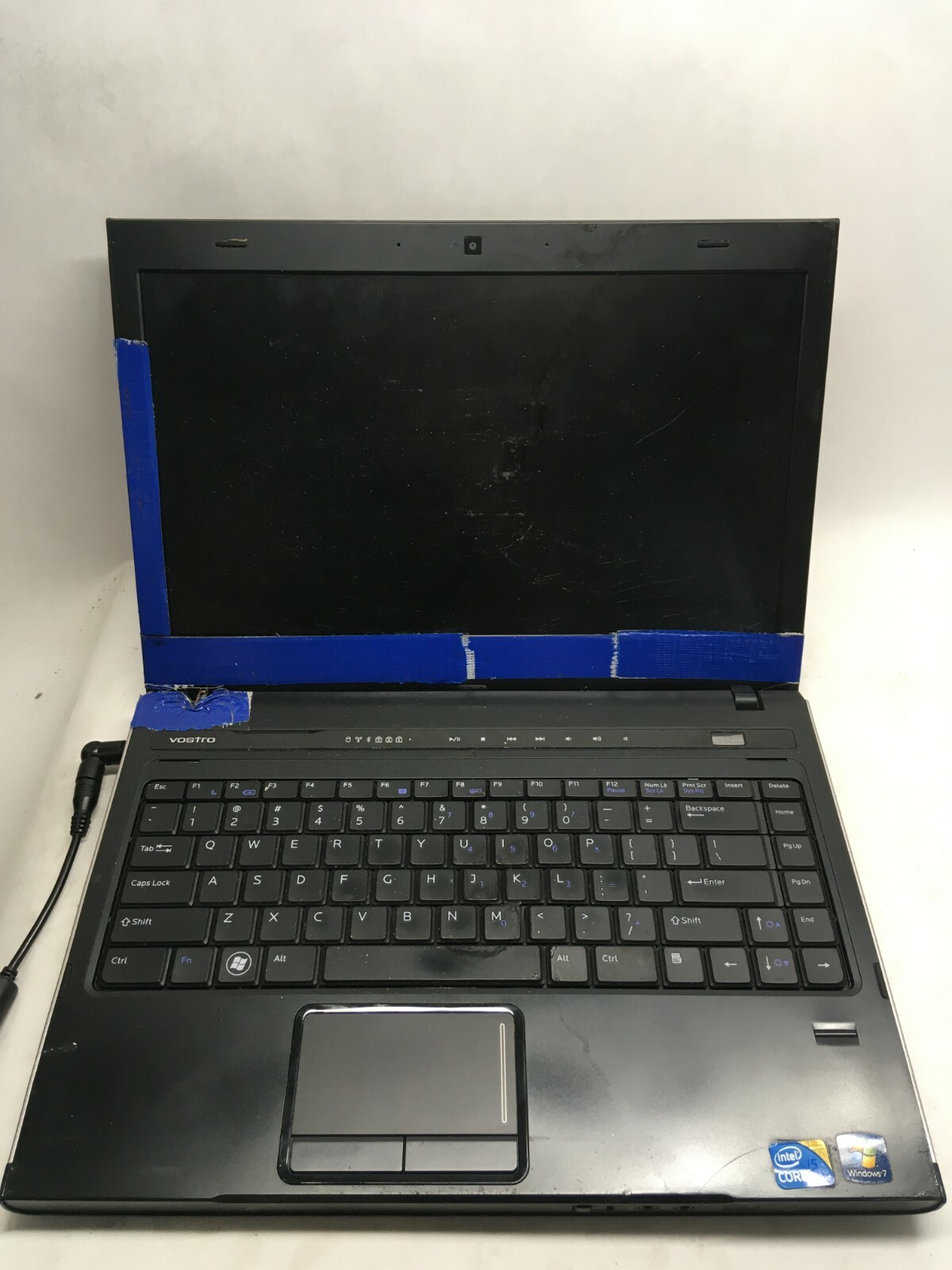 Dell Vostro 3400 14″ Intel Core i5 Laptop For Parts Broken LCD Screen NO HDD JR