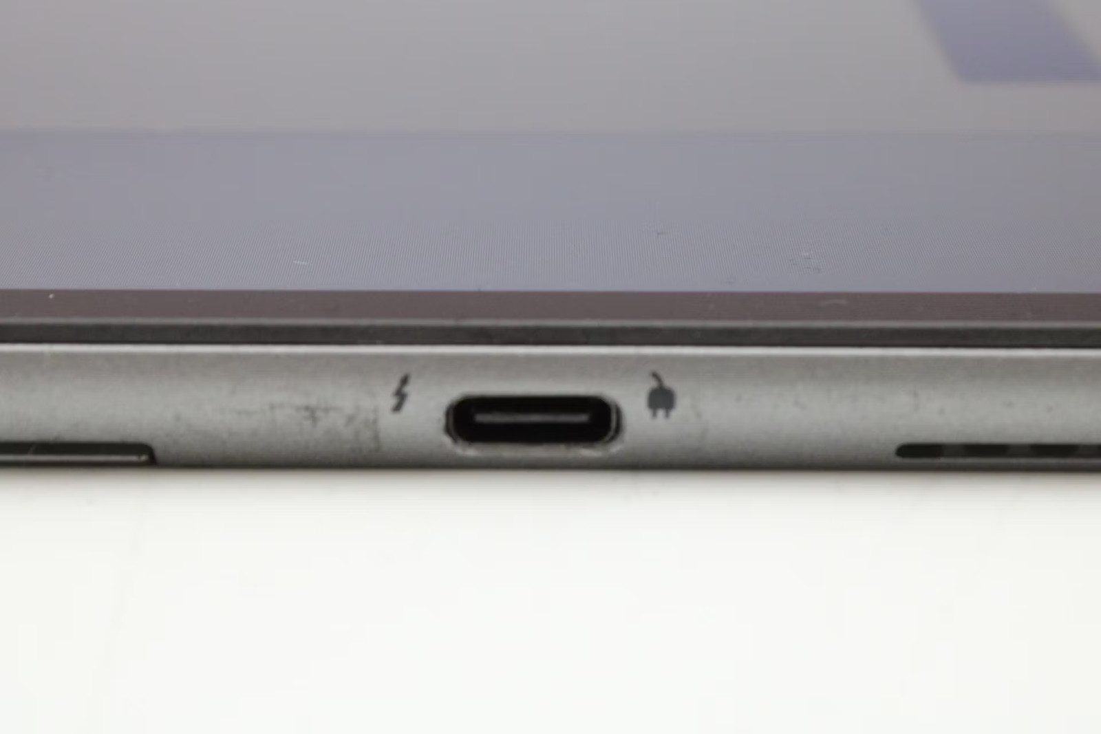 Dell Latitude 7320 Used 13″ i5-1140G7, 256GB NVMe, 16GB RAM, No keyboard