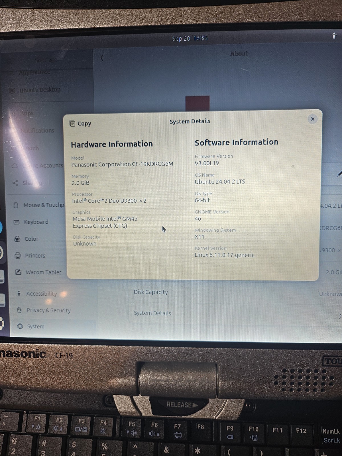 Panasonic Toughbook CF-19, Core 2 duo 2GB RAM, no HDD w screen protector