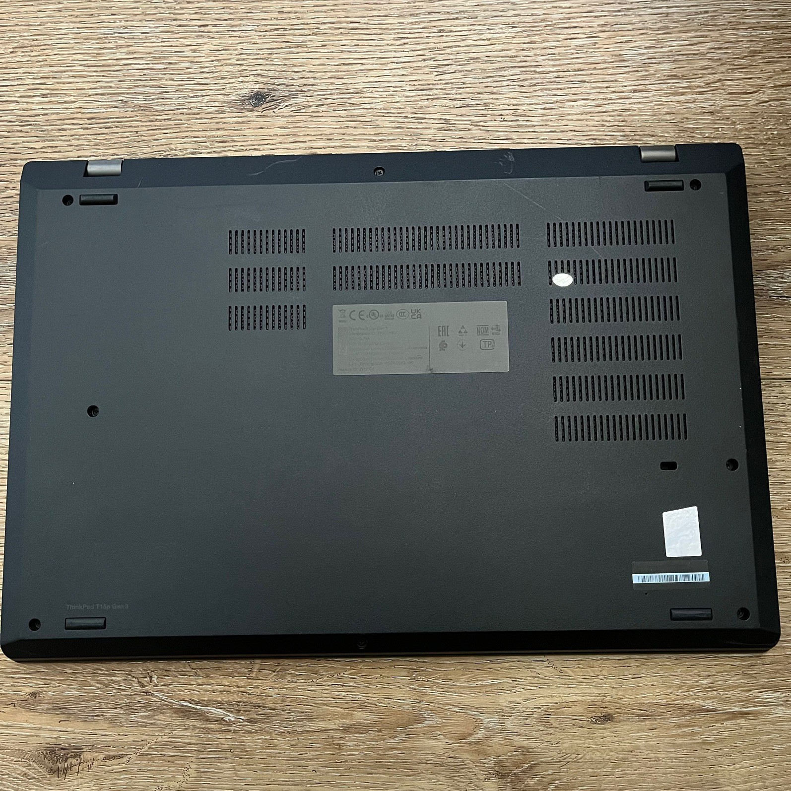 Lenovo ThinkPad T15p Gen 3 i7-12700H@2.3GHz RTX 3050 Barebones