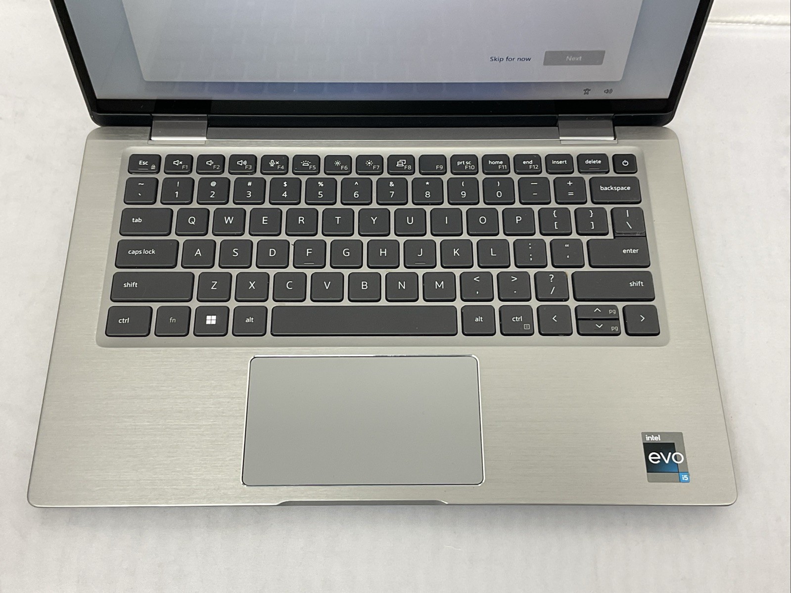 Dell Latitude 7330 2-in-1 – i5-1245U – 16GB, 512GB, Windows 11 +Adapter