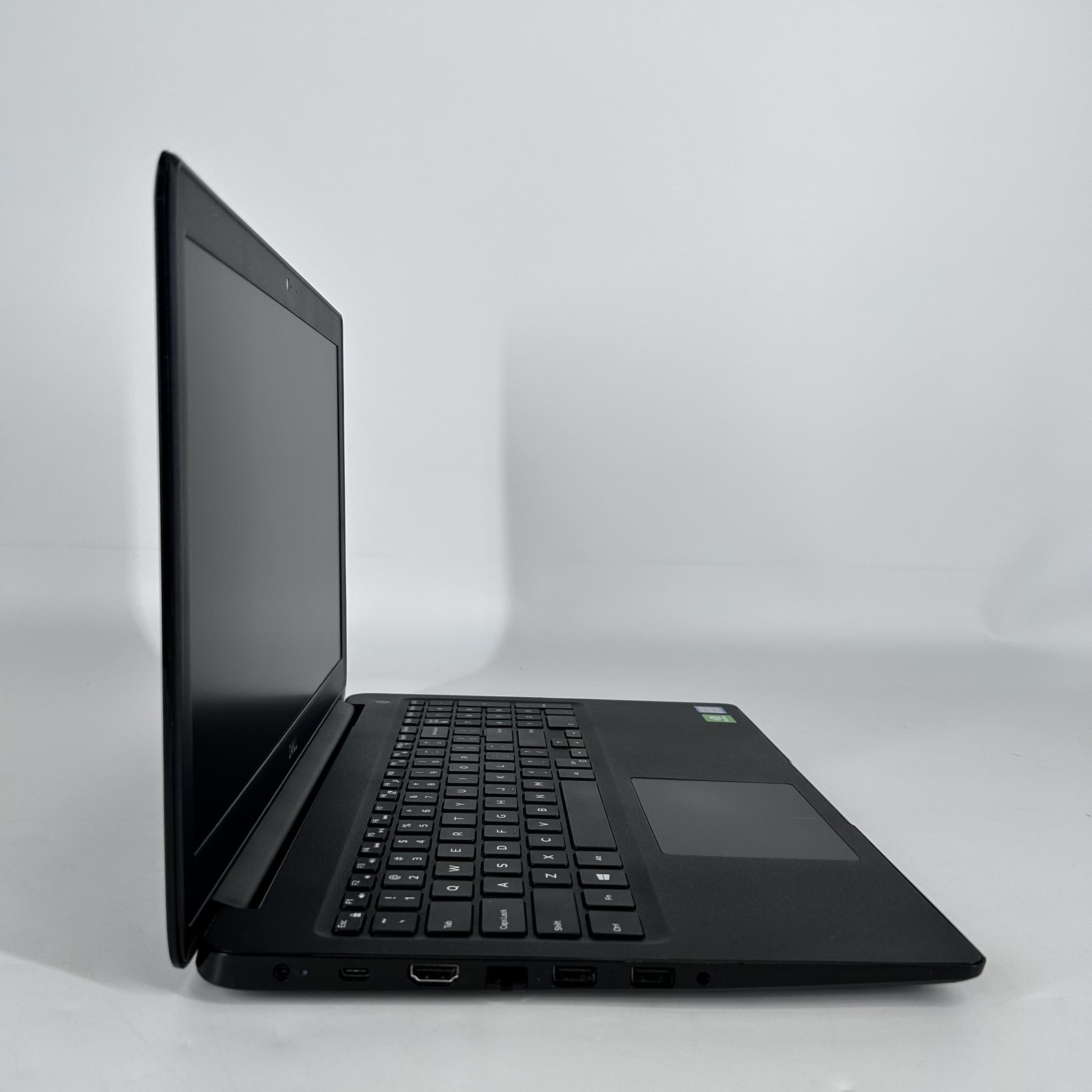 Dell Latitude 3500 15.6 FHD 1.8 GHz i7-8565U 16GB 256GB SSD MX130 Good FRAME GAP