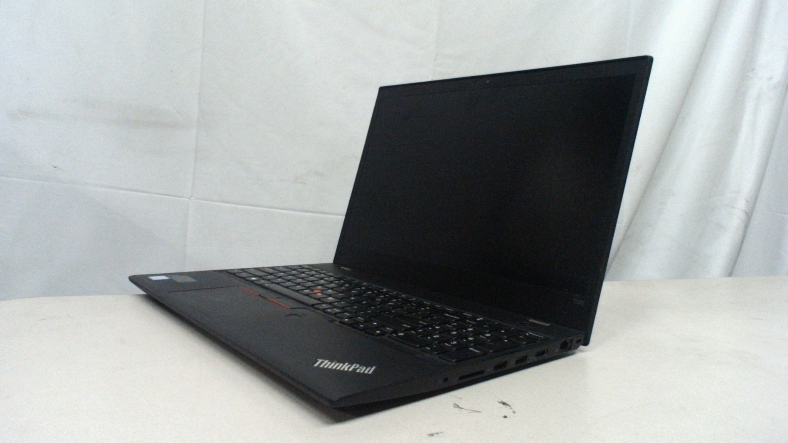 Lenovo ThinkPad T580 WIN 11 Core i7-8550U 1.80GHz 16GB RAM 256GB 15″