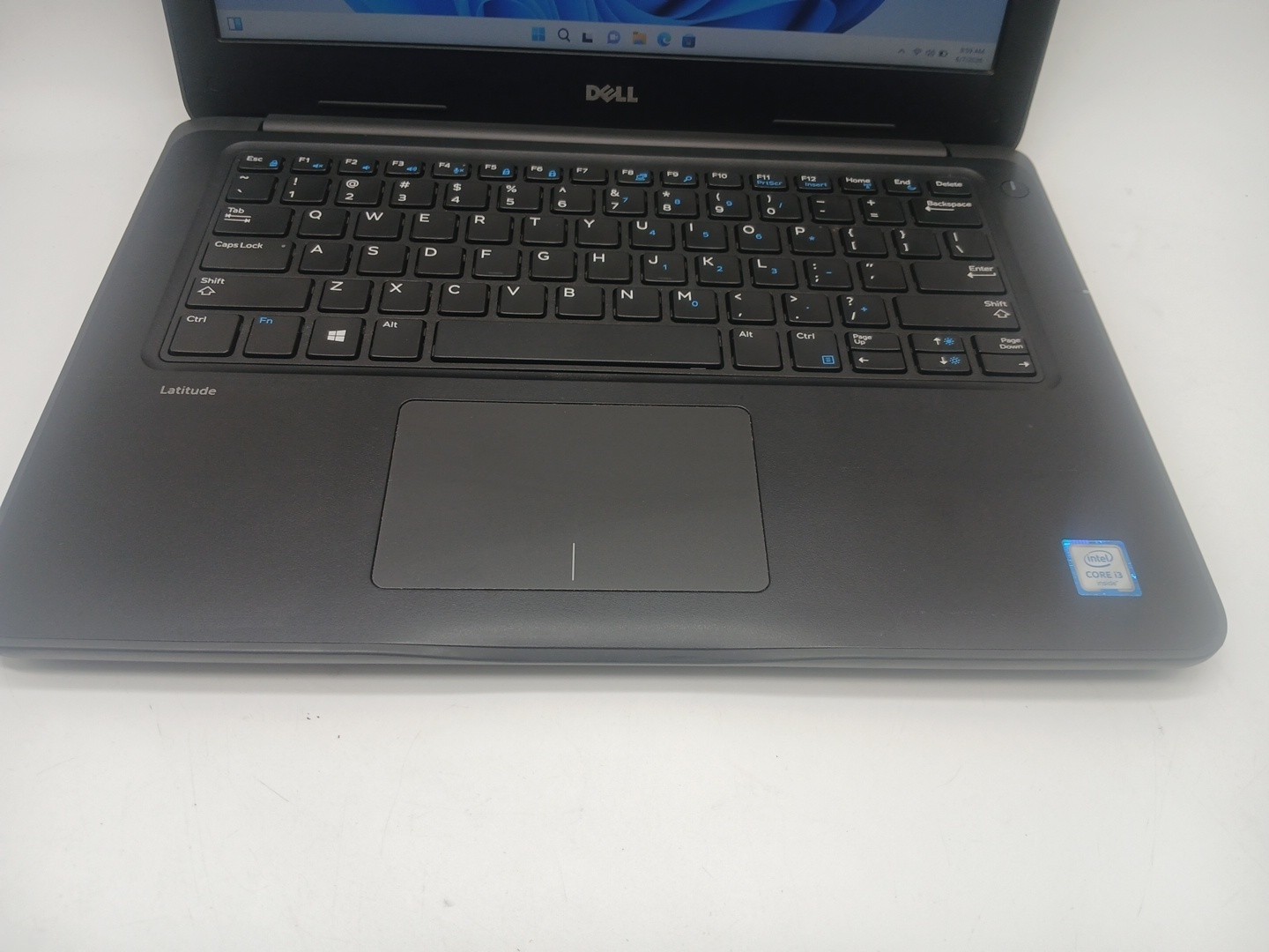 Dell Latitude 3380 13.3” Core i3-6006U 2.00Ghz 8GB RAM 128GB SSD Win 11Pro