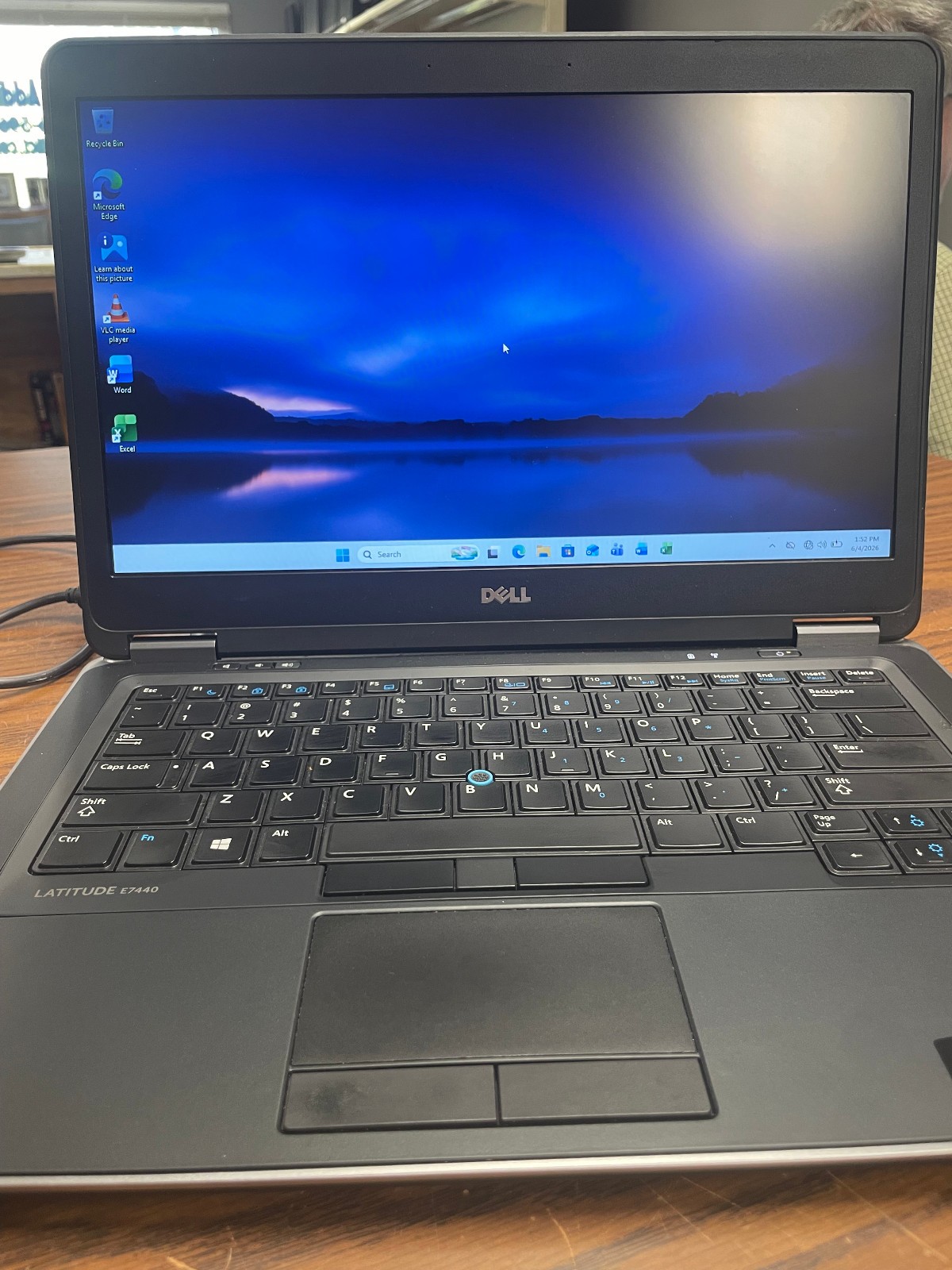 Dell Latitude E7440 14″ Laptop i5-4300U 8GB RAM 120GB SSD Windows 11 Pro Office