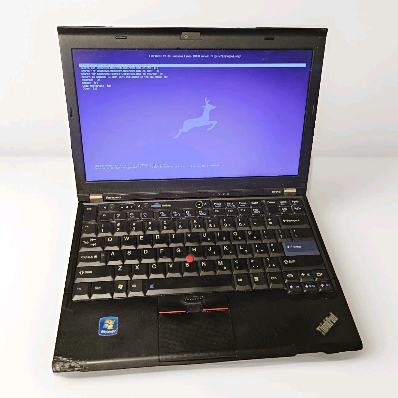 Lenovo ThinkPad X220 Intel i3 128GB SSD, 16GB RAM + Libreboot (Includes Charger)