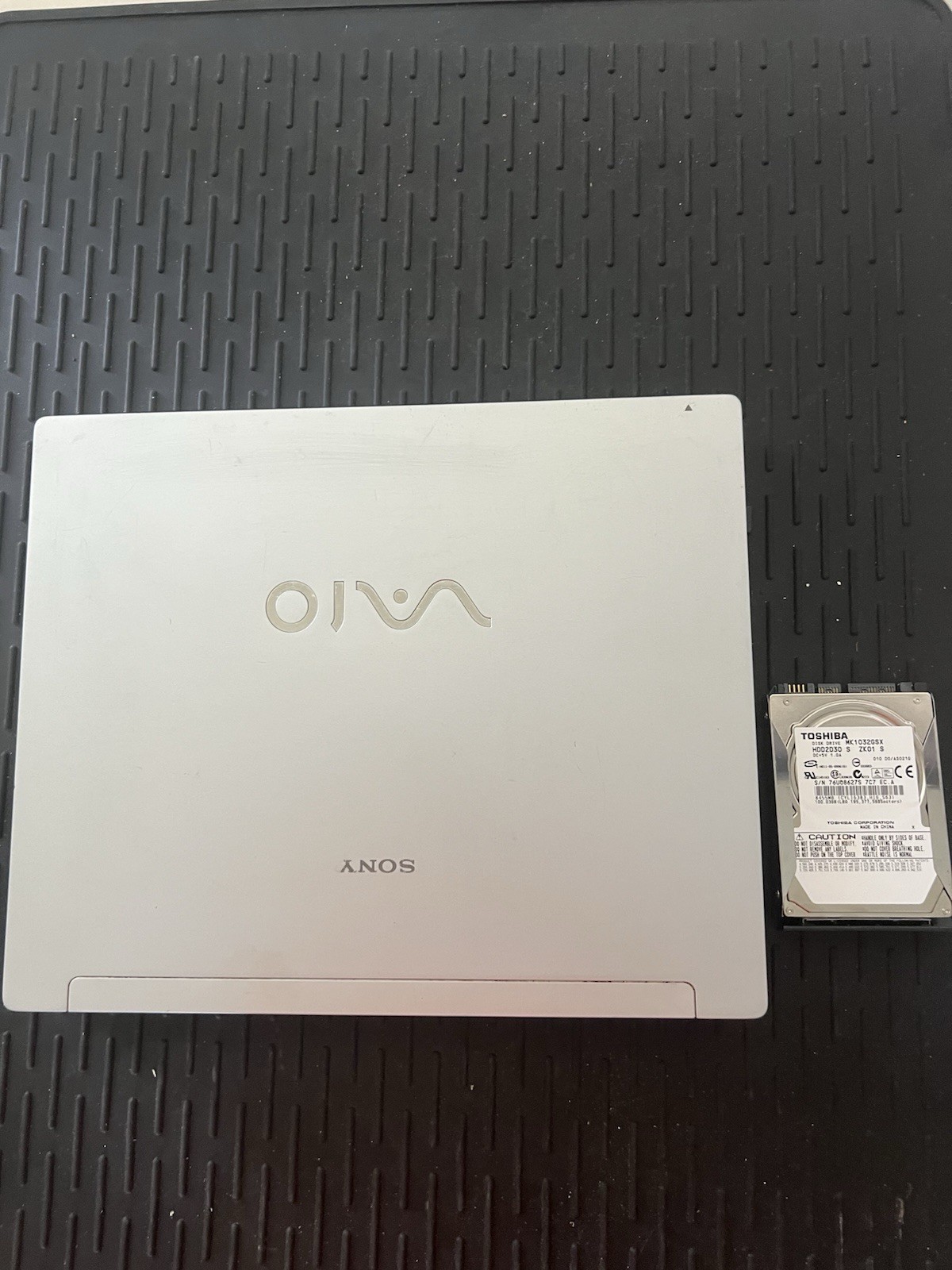 Sony Vaio Laptop VGN BX540B PCG 9W7l Read Description
