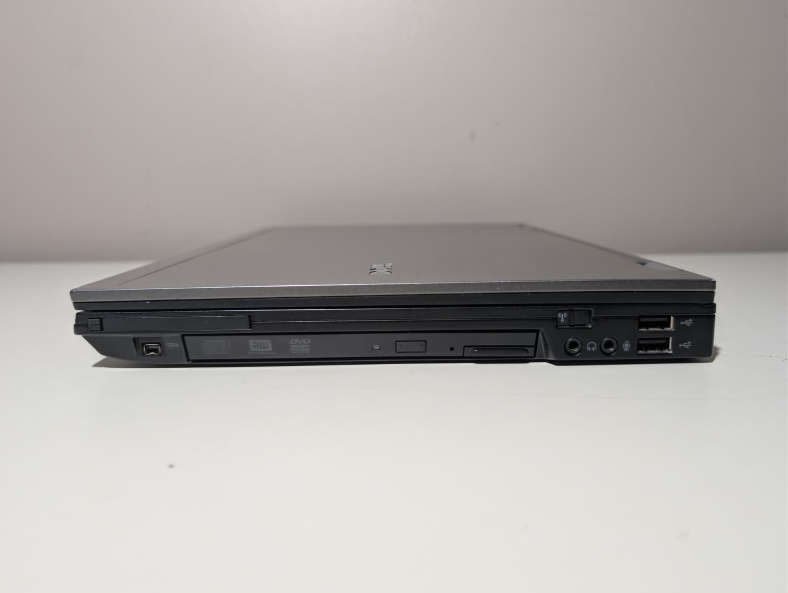 Dell Latitude E6410 | i5 4GB RAM 250GB HD | NVIDIA Backlit Win 7 32-Bit DVD+RW