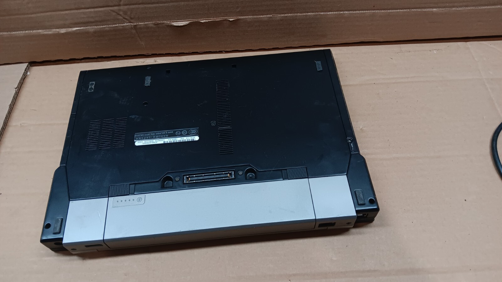 Dell Latitude E6400 Laptop Windows 7 pro Operating system intel Core 2 Duo 4 GB