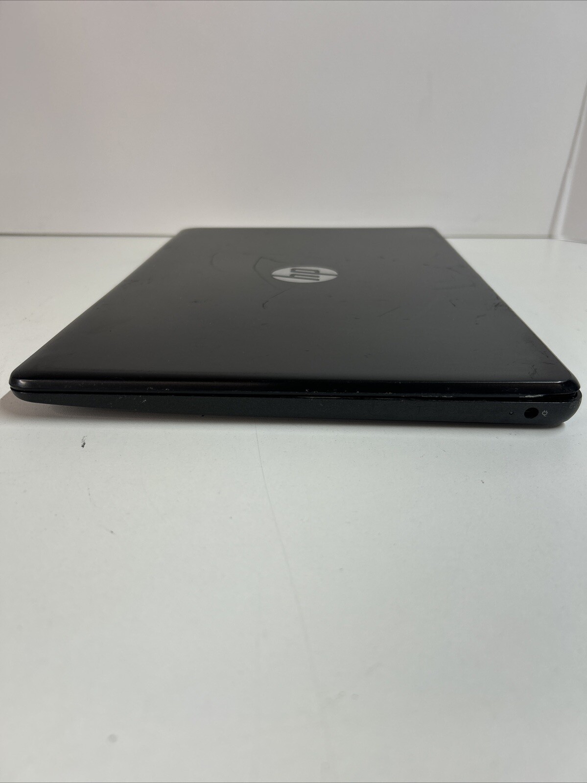 HP Stream 14″ Win10Pro, 32GB/64GB emmc , 4 GB Ram A4 9120e