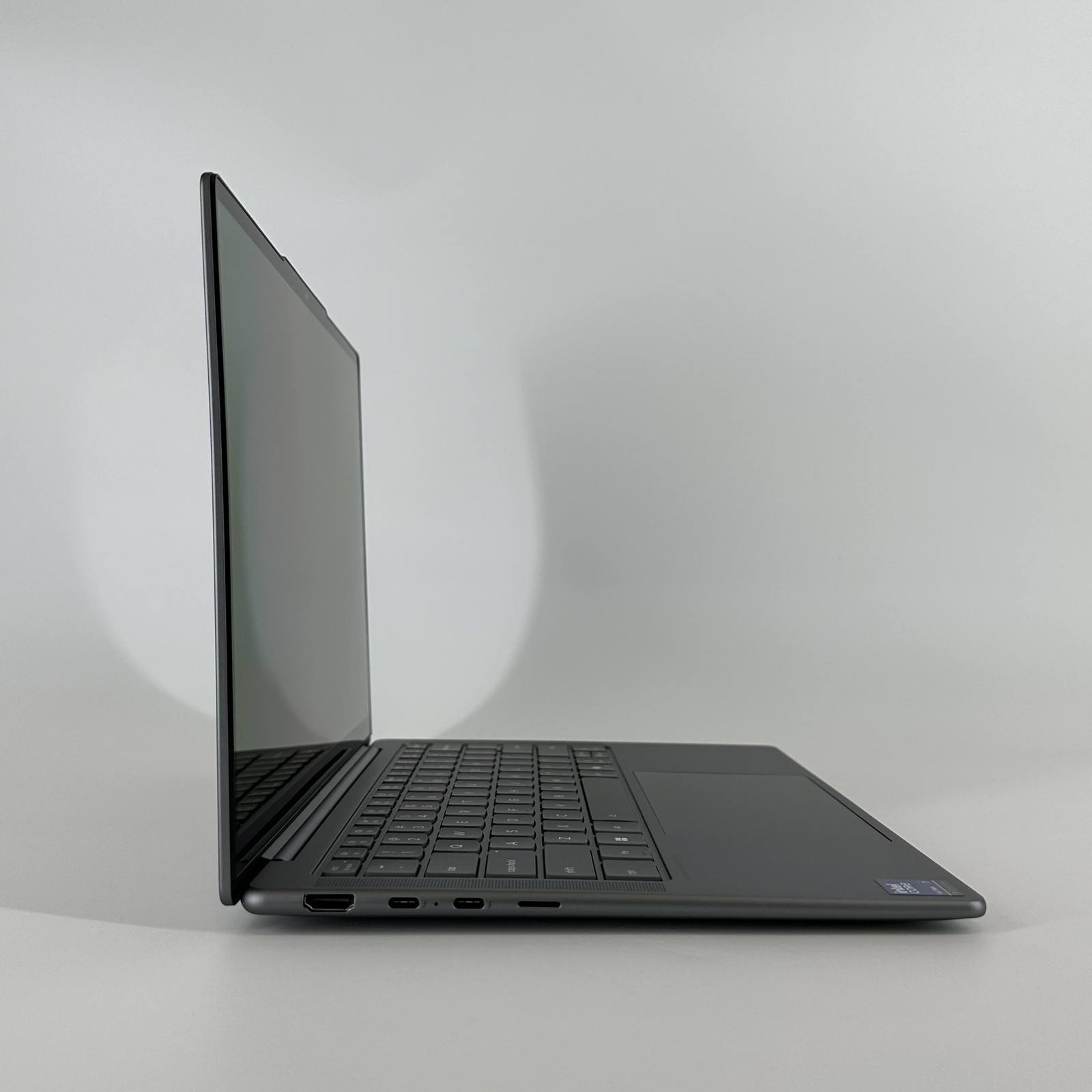 Lenovo Slim 7i 14 Gray FHD+ 2.2 GHz Ultra 7 256V 16GB RAM 1TB SSD Good