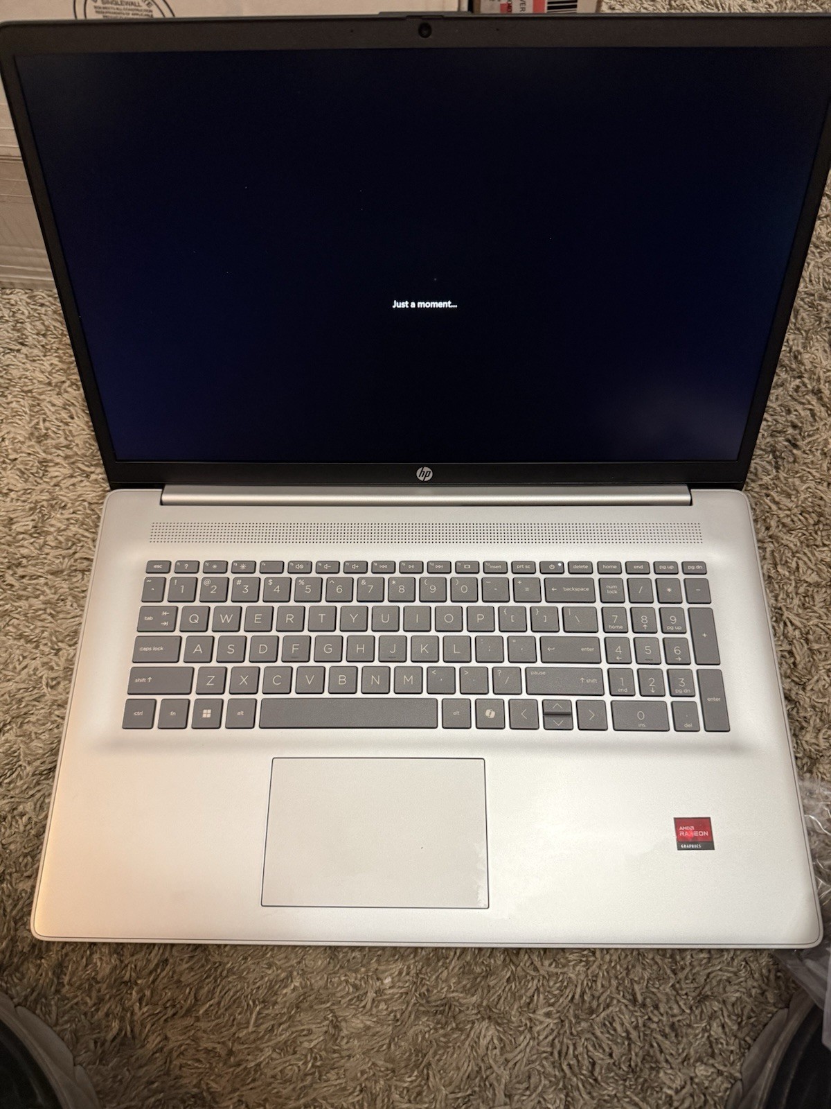 HP Laptop 17-CN4071CL 17.3″ 150U 5.4GHz 8 GB RAM 512GB SSD