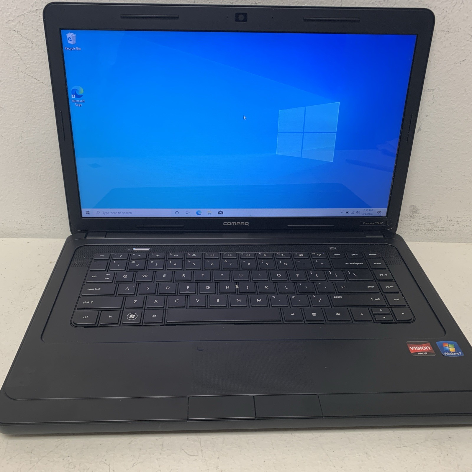Compaq Presario CQ57 AMD C-50 2.00ghz 6gb Ram 120 Gb SSD Wind 10 Home Not Activa