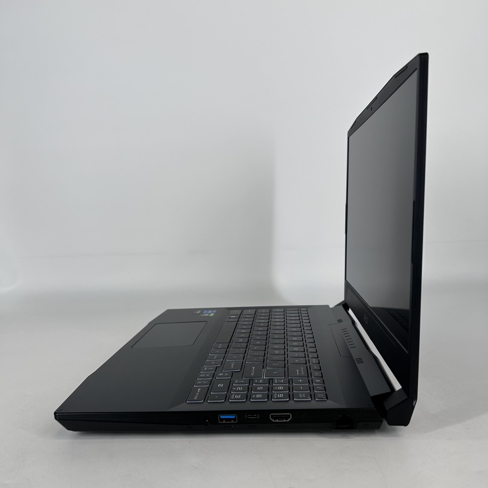 MSI Katana GF66 15.6 FHD 144Hz 2.7 GHz i7-12650H 16GB 1TB SSD RTX 3070 Ti Good