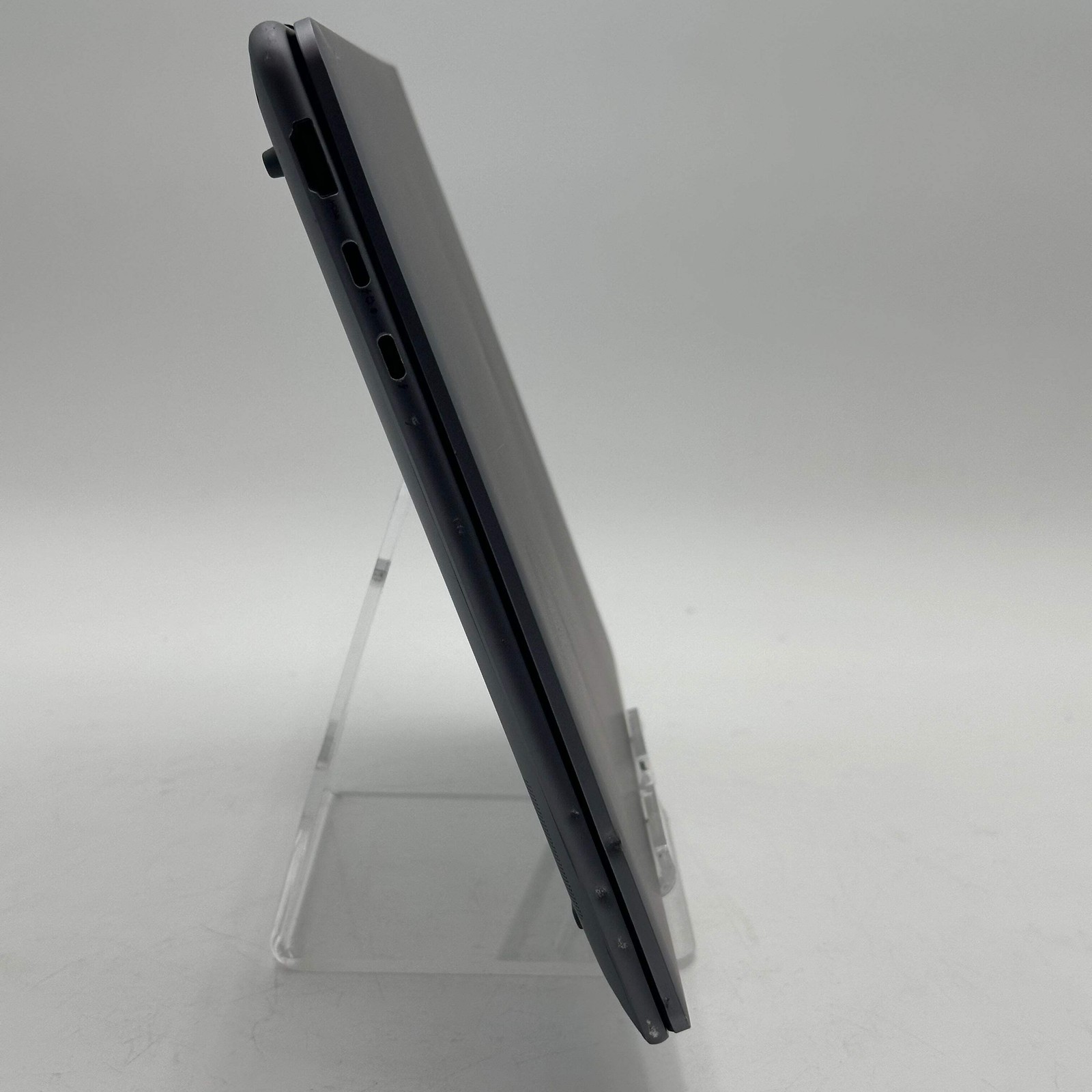 Lenovo Slim 7 14IMH9 14″ Touch Laptop Ultra 7 155H 16GB 512GB SSD READ