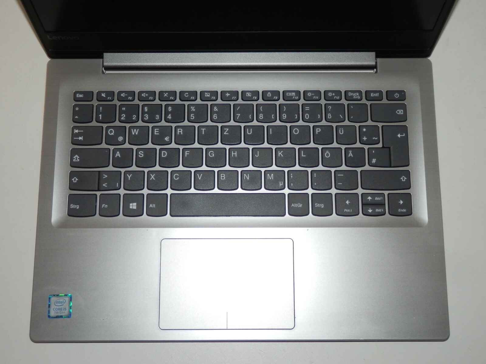 Lenovo IdeaPad 320S-14IKB, Intel Core i5-7200U, 8GB Ram, 256GB SSD 14″ inch FHD
