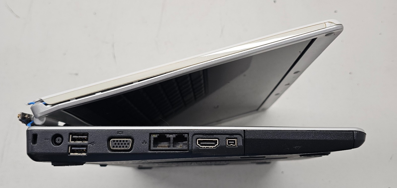 Dell Inspiron 1525 Laptop Intel Core 2 Duo 1.5GB Ram NO HD/OS (FL)