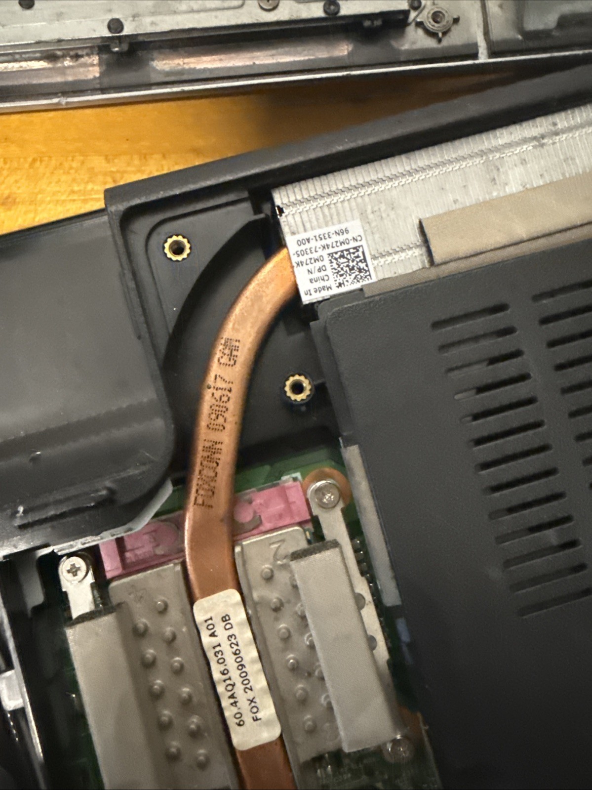 Laptops White ASUS GATEWAY LT2805u HP 15, hp DELL READ PARTS Only