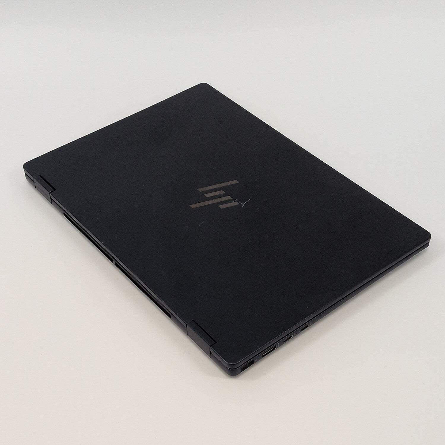 HP OmniBook X Flip 14-FM0013DX 14″ Core Ultra 5 226V 2.1GHz 16GB RAM 512GB SSD