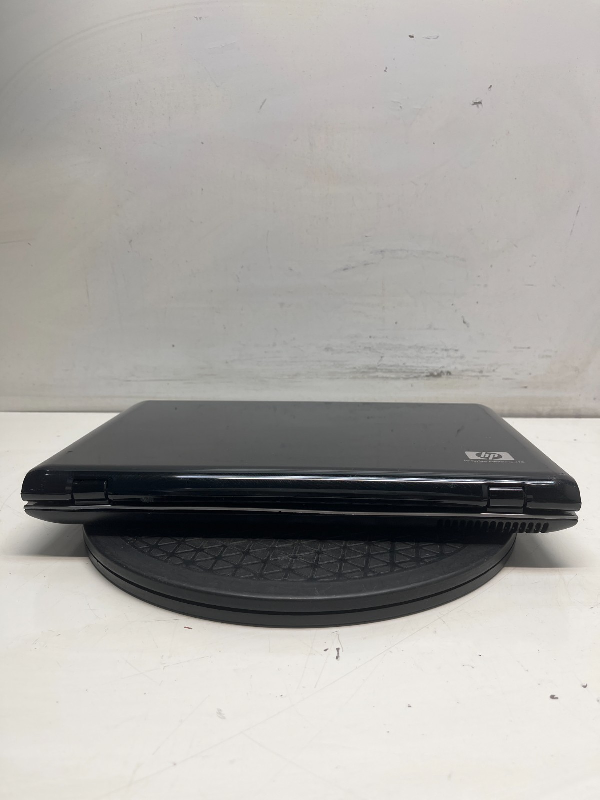 Hp Pavilion dv2000 AMD Turion 64 x2 1GB NO HDD READ