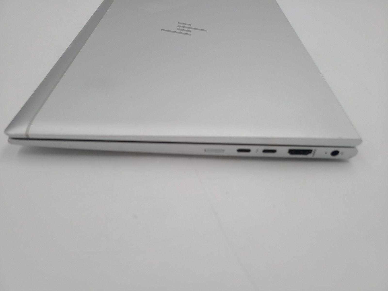 HP EliteBook 840 G8 i7-1165G7 2.70GHz 16GB Ram 256GB SSD Win 11 Pro
