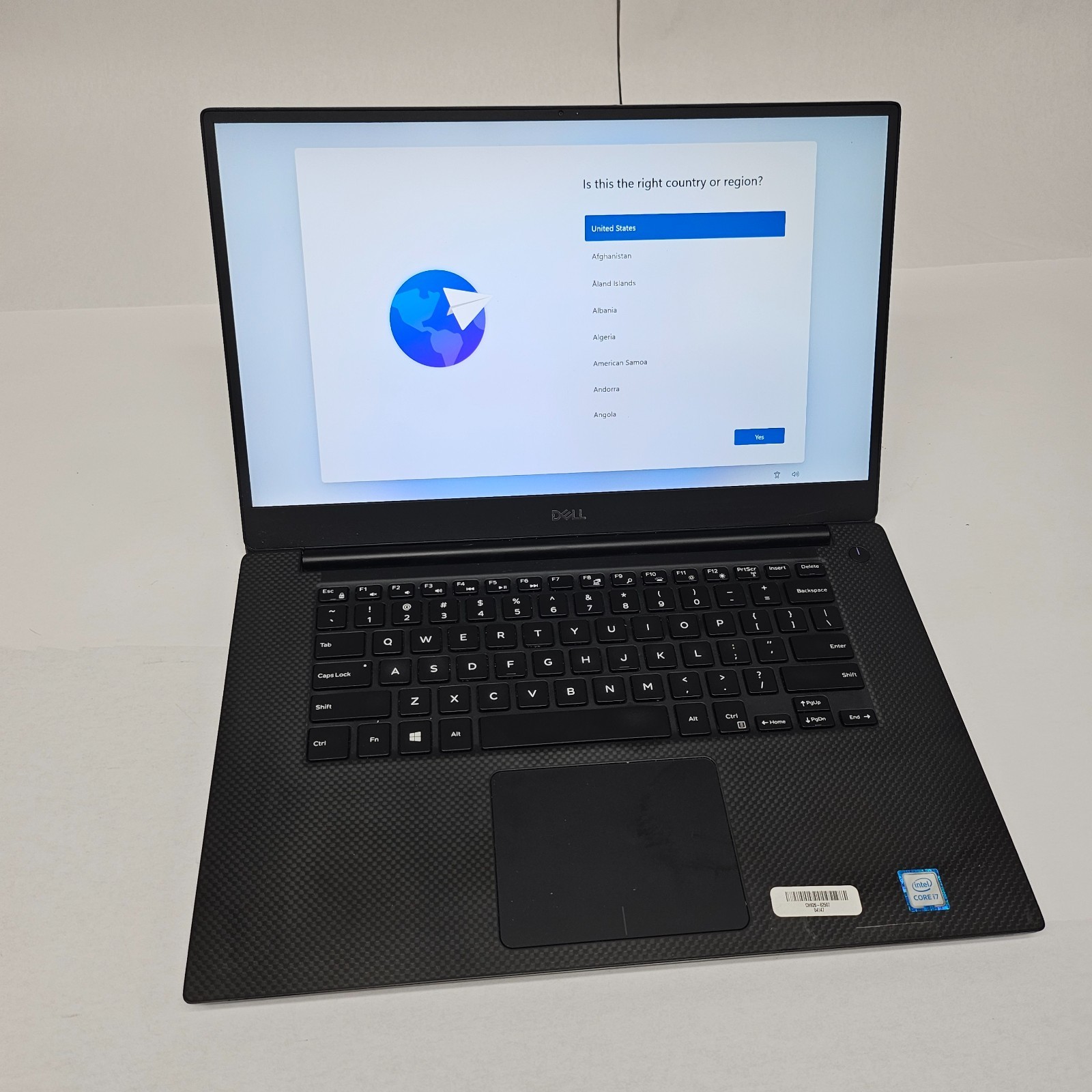 Dell Precision 5540 15.6″ Core i7-9850H 16GB RAM 512GB SSD Quadro T1000 Win 11