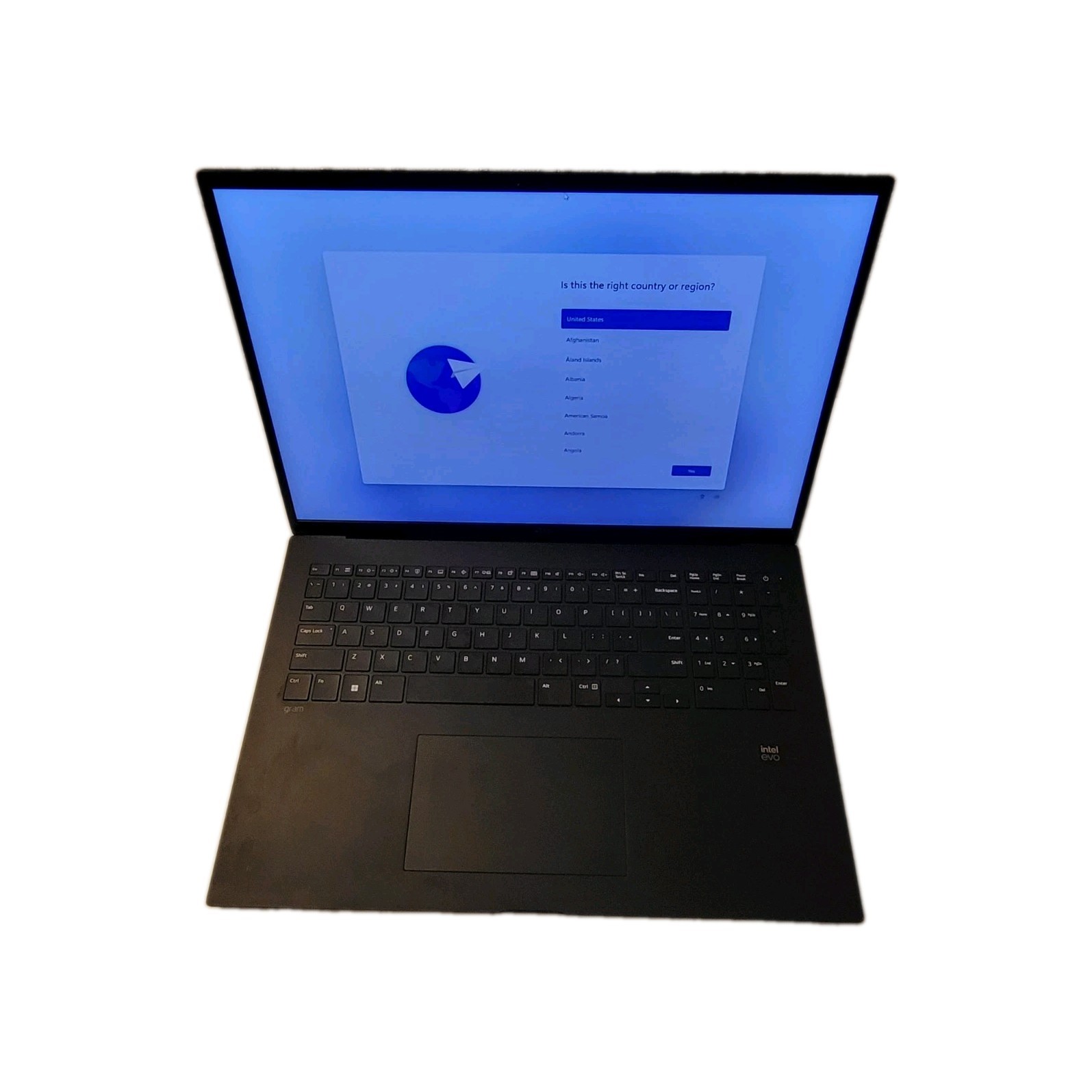 LG 17Z90S-G.AAB5U1 LG Gram 17″ WQXGA Ultra 7 155H 3.8GHz Intel Arc graphics 16GB